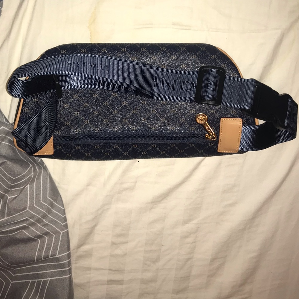 RIONI TRAVEL BAG - Picture 2 of 7